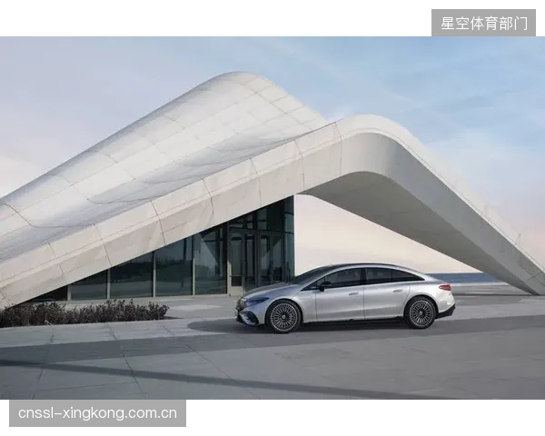 梅赛德斯-奔驰中心验证无人机应急疏散方案，利用5G专网实现指挥前置